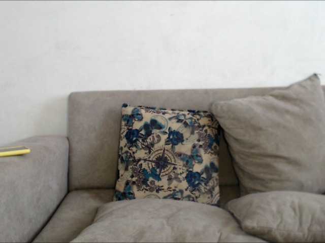 sophieharpe01 live cam on BongaCams