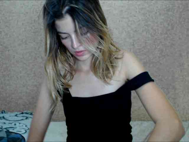 Modelo: sophieharpe01