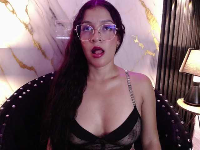 GagingBriana live cam on BongaCams