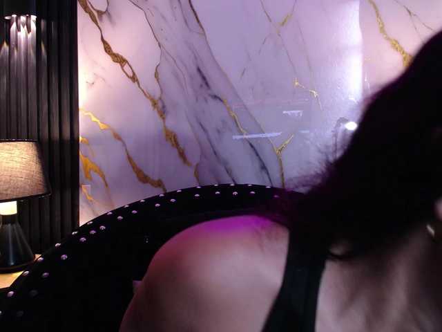 GagingBriana live cam on BongaCams