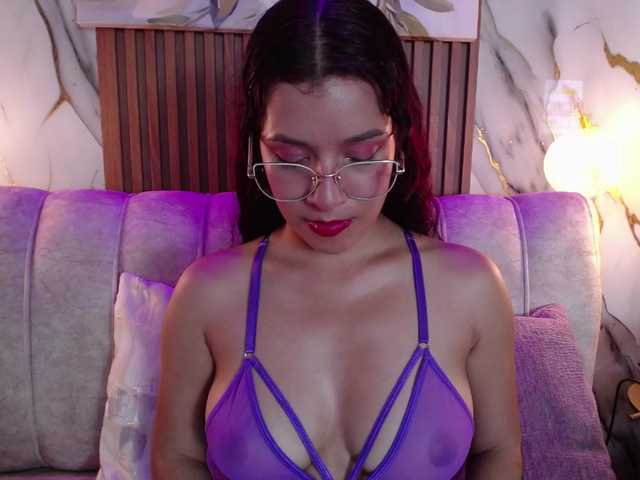 GagingBriana live cam on BongaCams