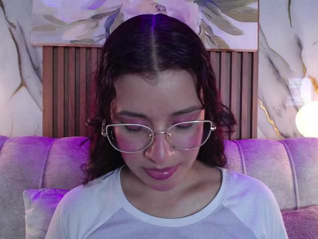 GagingBriana live cam on BongaCams