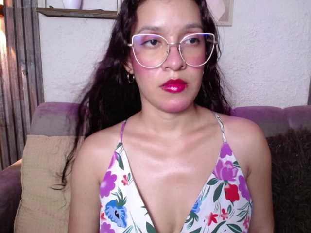 GagingBriana live cam on BongaCams