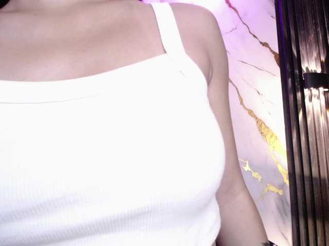 GagingBriana live cam on BongaCams