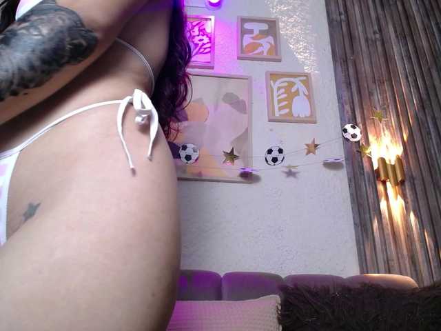 GagingBriana live cam on BongaCams