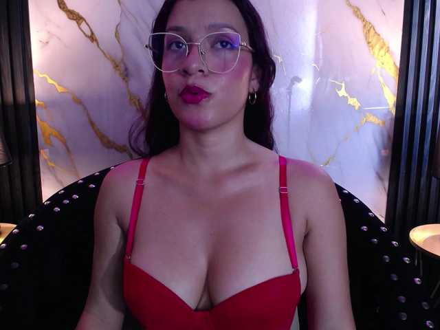 GagingBriana live cam on BongaCams