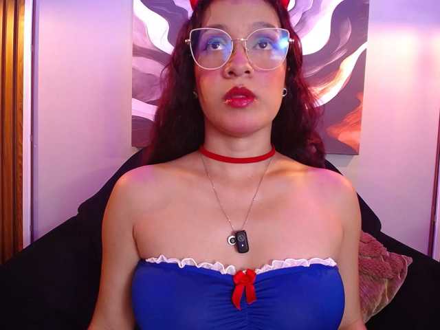 GagingBriana live cam on BongaCams