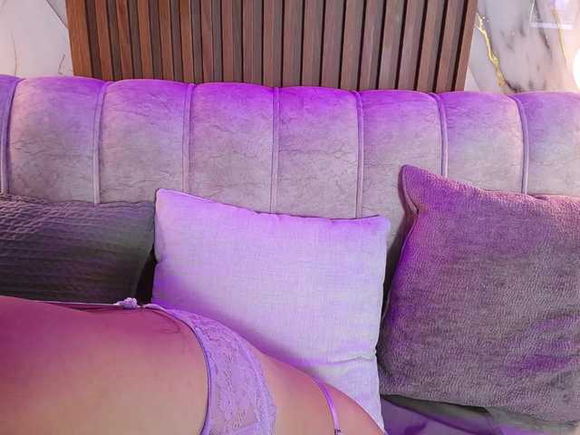 GagingBriana live cam on BongaCams