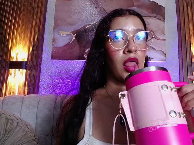 GagingBriana live cam on BongaCams