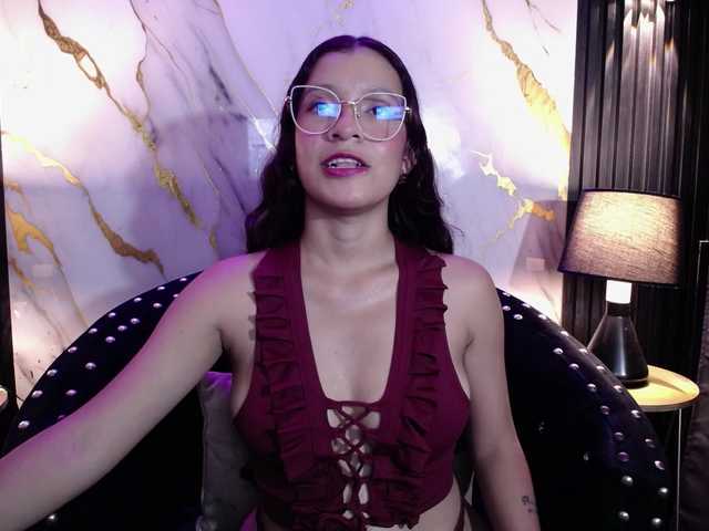 GagingBriana live cam on BongaCams