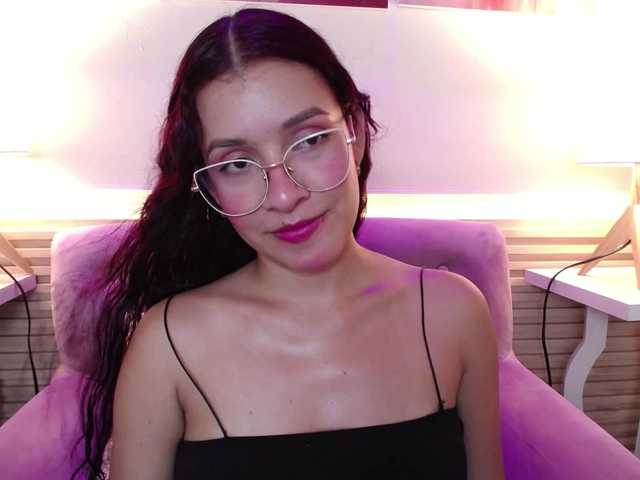 GagingBriana live cam on BongaCams