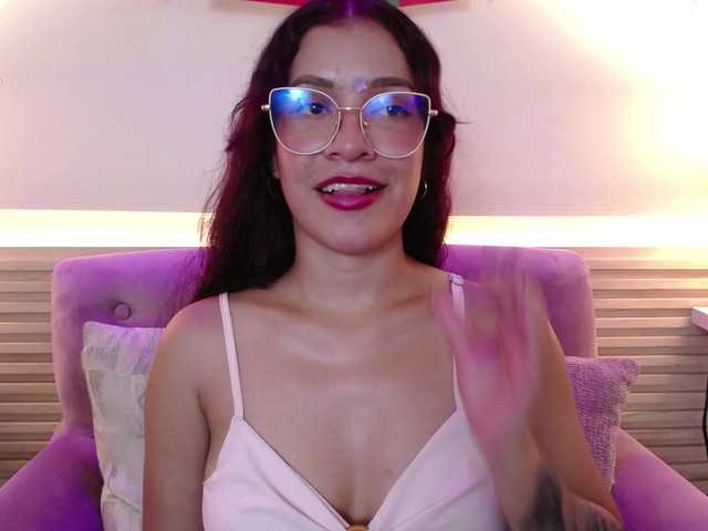 GagingBriana live cam on BongaCams