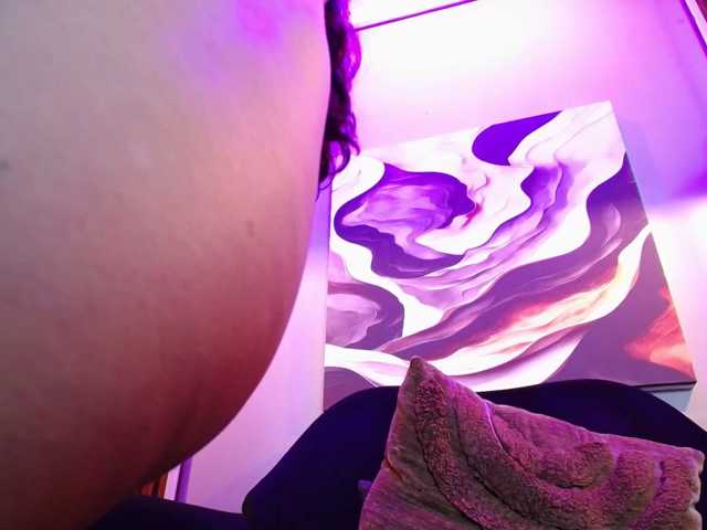 GagingBriana live cam on BongaCams