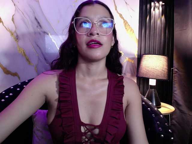 GagingBriana live cam on BongaCams