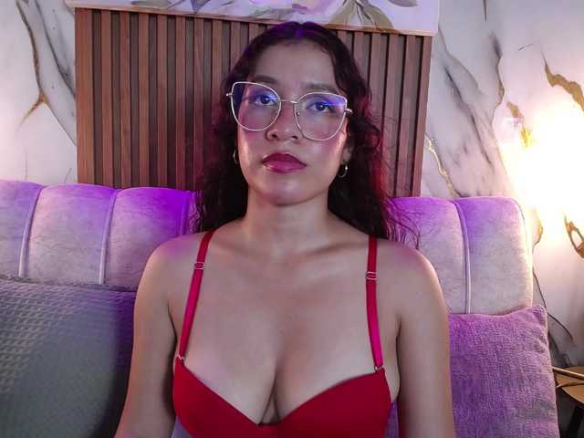 GagingBriana live cam on BongaCams