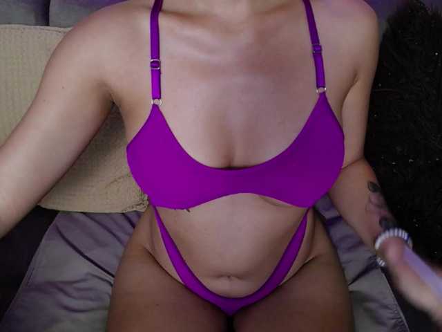 GagingBriana live cam on BongaCams