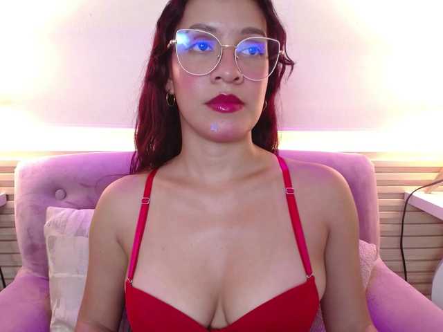 GagingBriana live cam on BongaCams