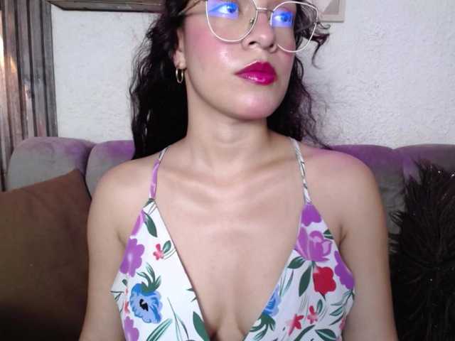 GagingBriana live cam on BongaCams
