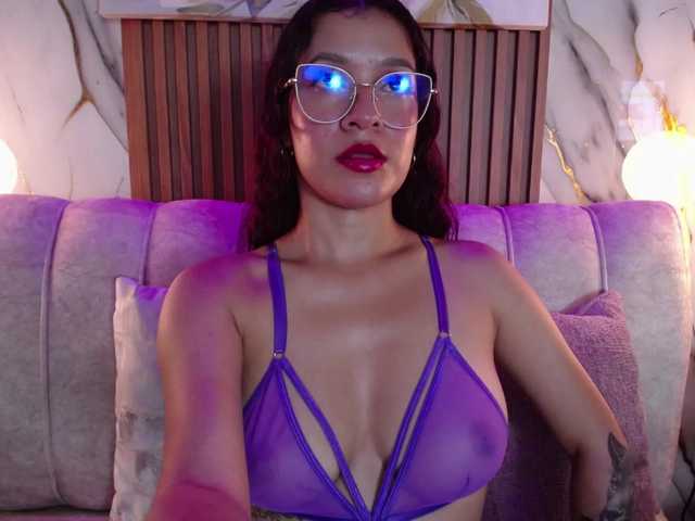 GagingBriana live cam on BongaCams