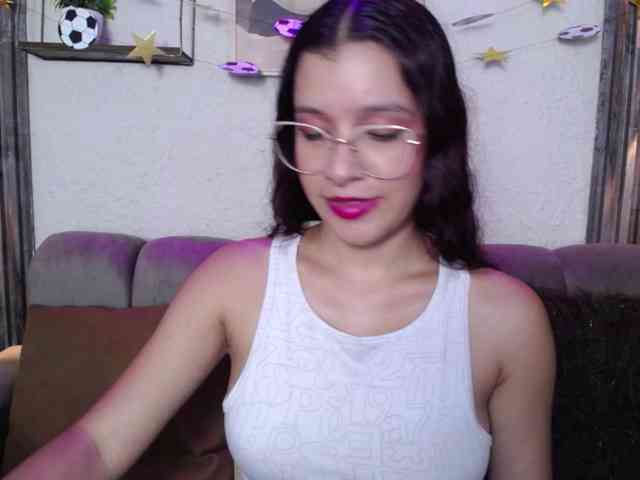 GagingBriana webcam