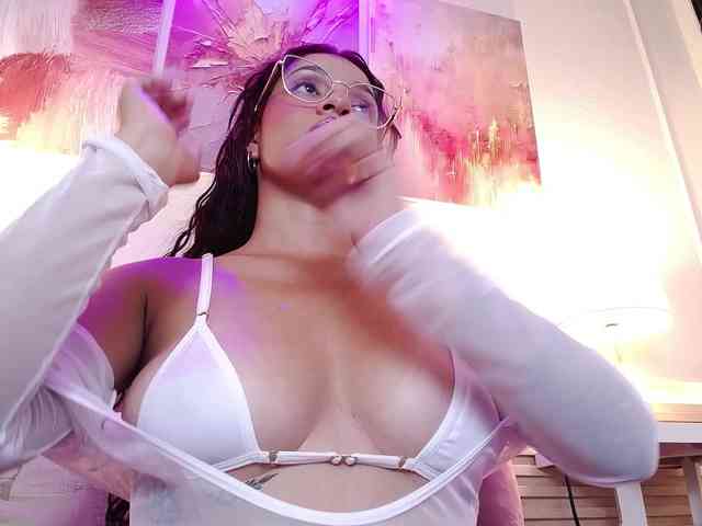 GagingBriana