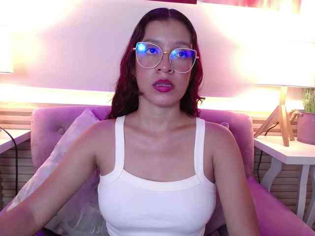 GagingBriana webcam