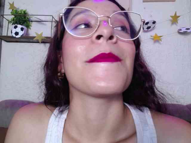 GagingBriana webcam