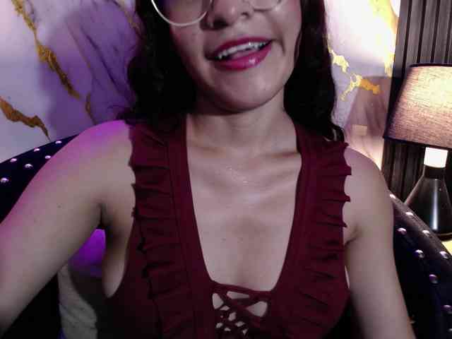GagingBriana webcam