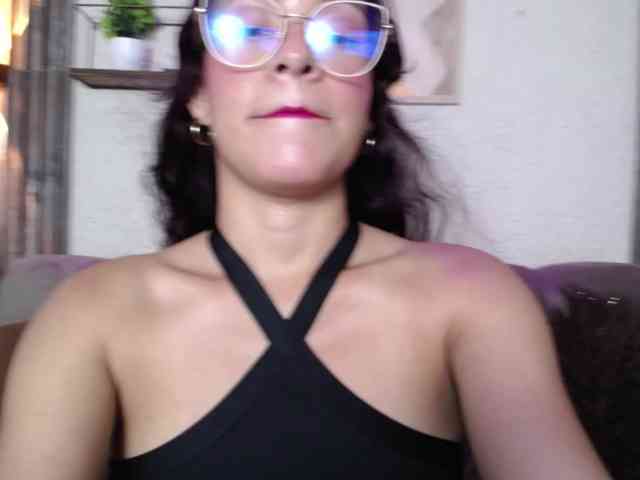 GagingBriana webcam