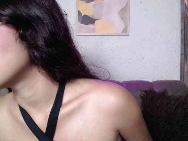GagingBriana webcam