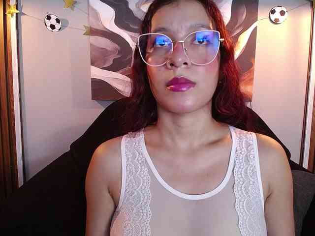 GagingBriana webcam
