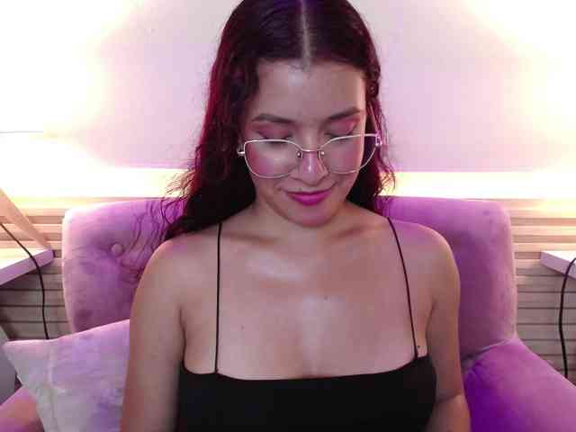 GagingBriana webcam