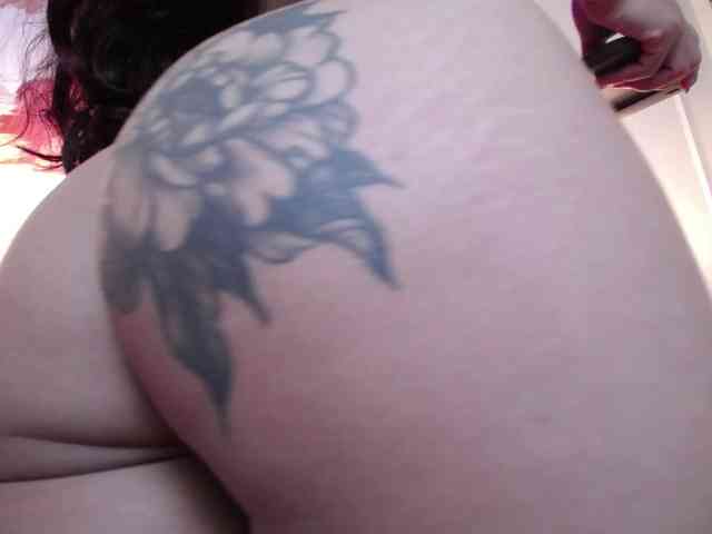 GagingBriana webcam