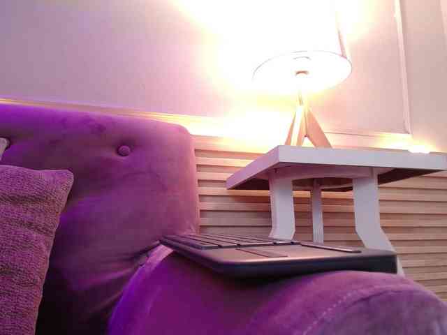 GagingBriana webcam
