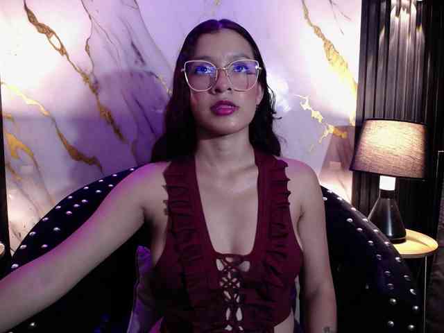 GagingBriana webcam