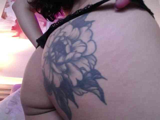 GagingBriana