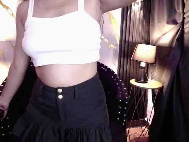 GagingBriana webcam