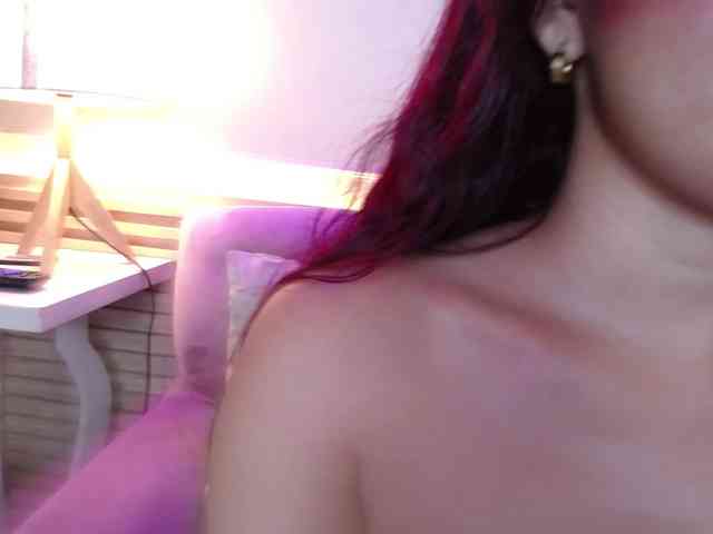 GagingBriana webcam