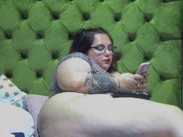 ElisabethCarter webcam