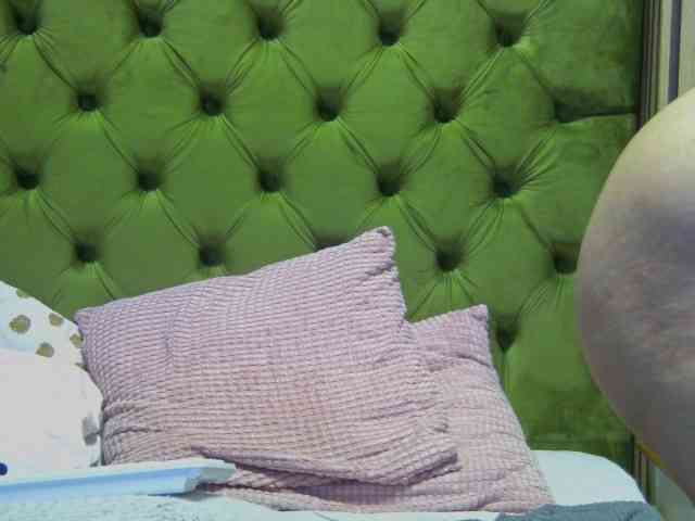 ElisabethCarter webcam