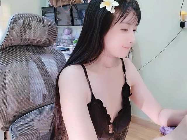 SakuraCN live cam on BongaCams