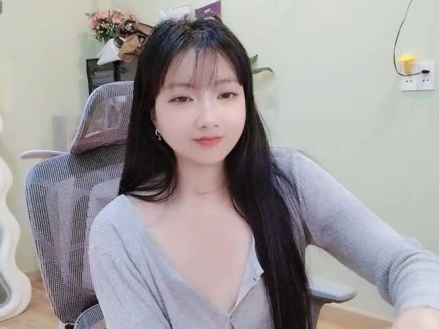 SakuraCN live cam on BongaCams