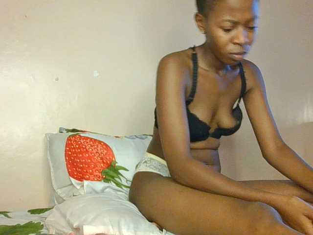 MelaninStar live cam on BongaCams