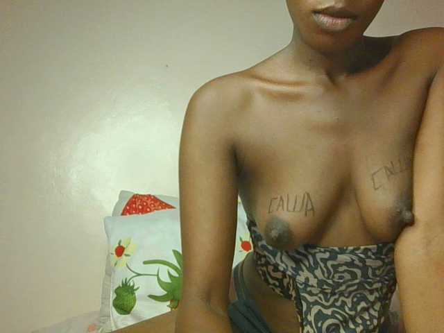 le modèle MelaninStar est en webcam porno dans un show sur le site bongacams, il possède les tags suivants: Ebony,Redhead,Trimmed