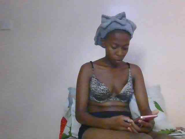 MelaninStar webcam