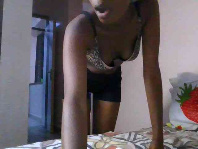 MelaninStar webcam