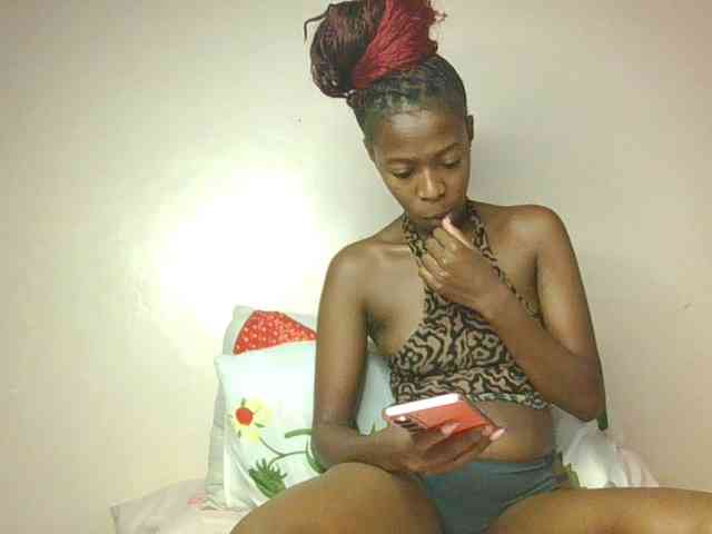 MelaninStar webcam