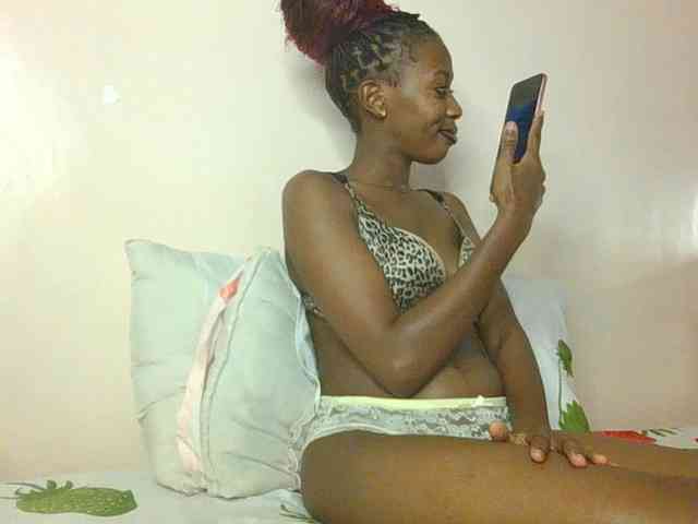 MelaninStar webcam