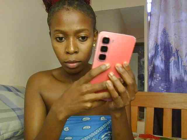 MelaninStar webcam