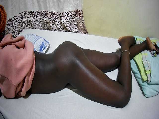 ebony-tasha1